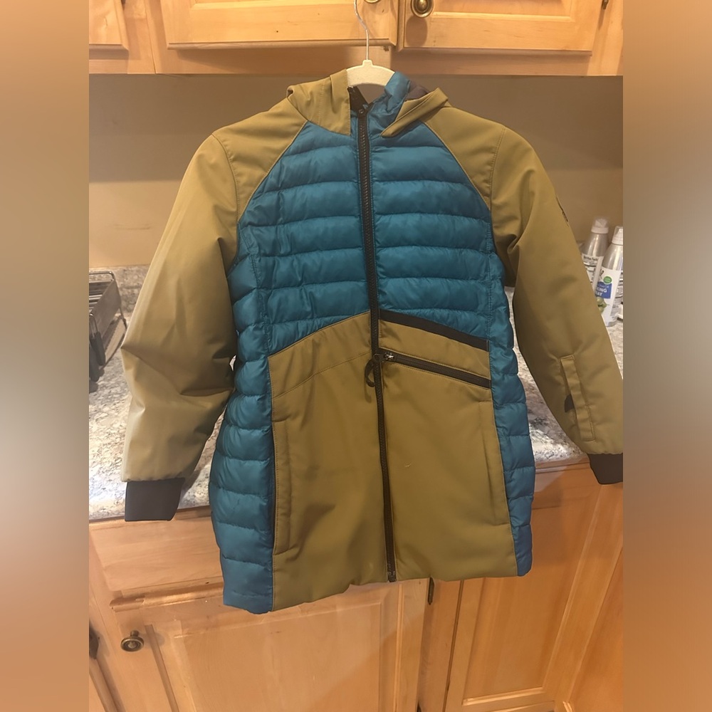 Kids Spyder winter jacket sz 8